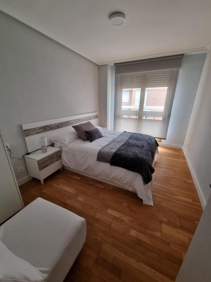 Апартаменты Vivienda Silvia Renfe Леон Экстерьер фото